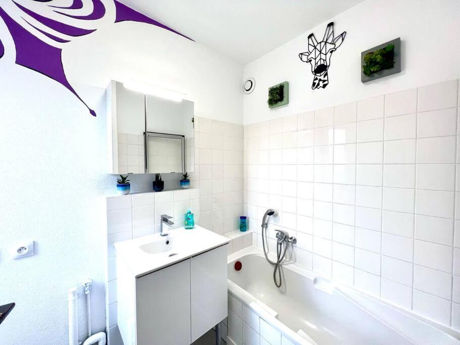 Color - Proche Gare - 2p Apartment *
